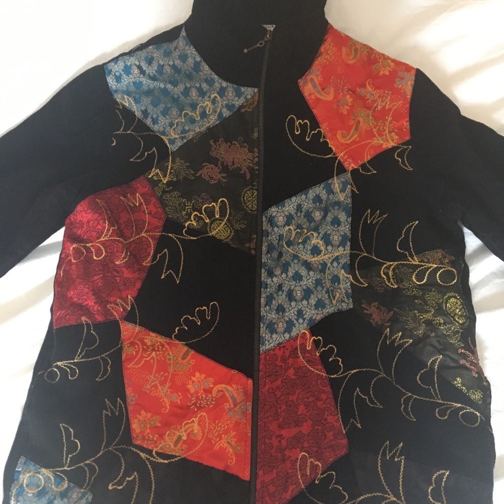 White Stag women’s Asian zip up jacket